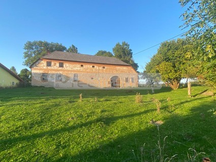 Venkovská usedlost v obci Javorník u Svitav! - Fotka 1