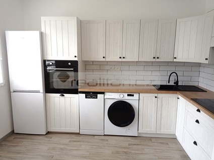 Slunný zrekonstruovaný byt 1+1 v Nepomuku! - Fotka 1