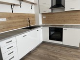 Pronájem novostavby bytu 2+kk s parkovacím stáním, Plzeň-Skvrňany