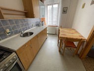 Pronájem prostorného bytu 2+1 v RD se zahradou,…